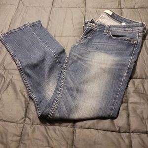 Levi skinny jeans